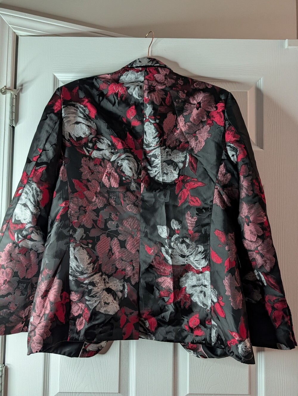 Men’s L Black Red Floral Jacquard Blazer Rose Brocade Tuxedo Dinner Jacket - Picture 3 of 7